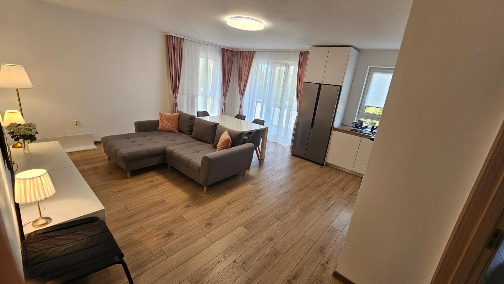 Goldmaurer Lägenhet Târgu-Mureş Exteriör bild